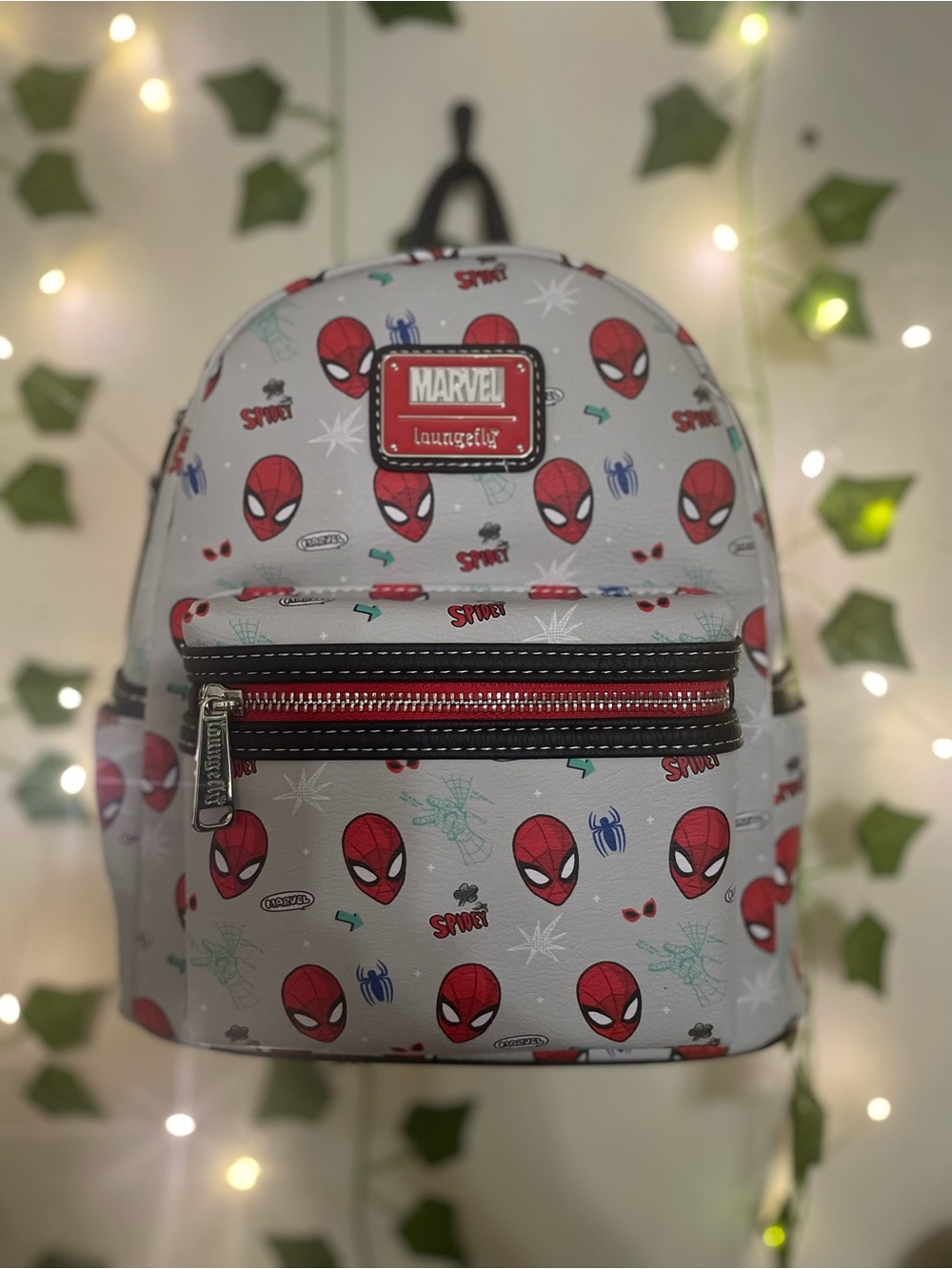 Loungefly Marvel Spider-Man Mini Backpack – Disney Parks Exclusive NWT